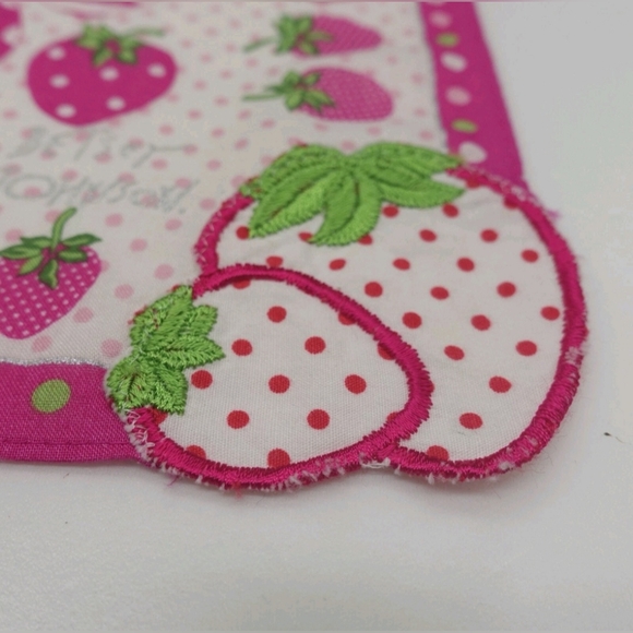 *RARE* Vintage Betsey Johnson Designer Scarf 💎 Ivory Pink Strawberry Embroidery - Picture 6 of 8